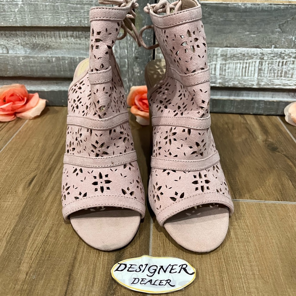 JUSTFAB Flower Power Light Pink Peep Toe Bootie Size 7 VGC! - Picture 4 of 8